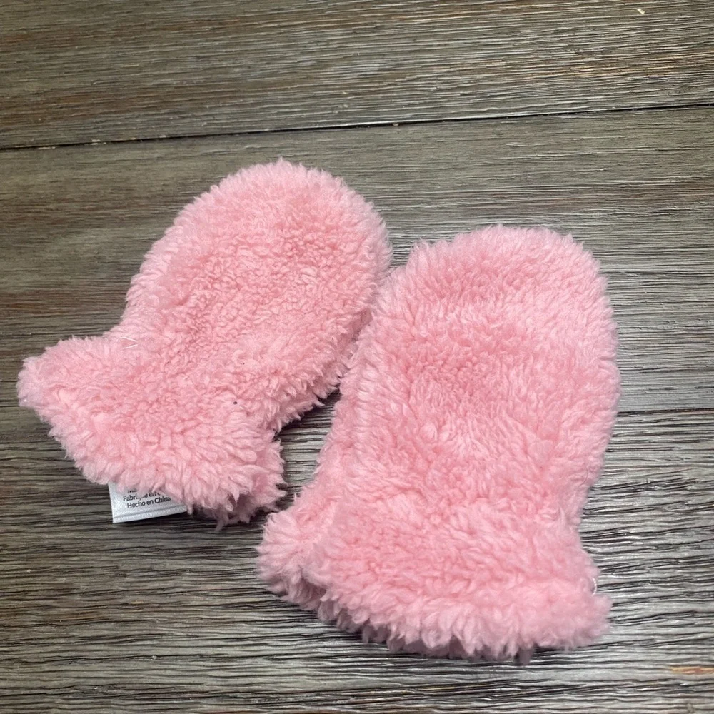 Lot of 3 winter outdoor baby girl knitted gloves warm rope full fuzzy